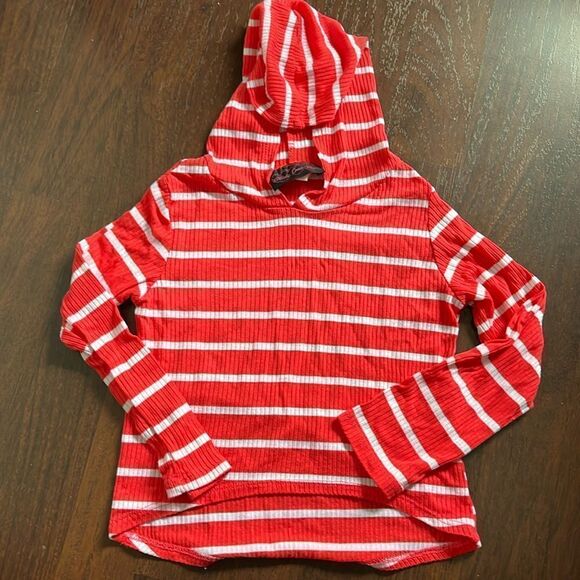 Cute long sleeve hoodie tee - Picture 1 of 2